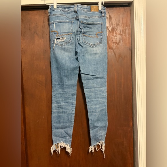 AE Ripped Jegging Crop - Picture 2 of 3